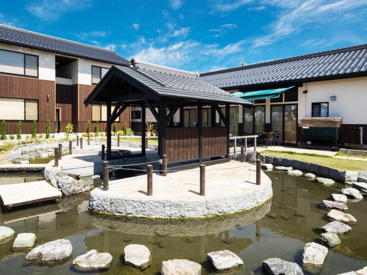 Racine Home Harie Takashima Buitenkant foto